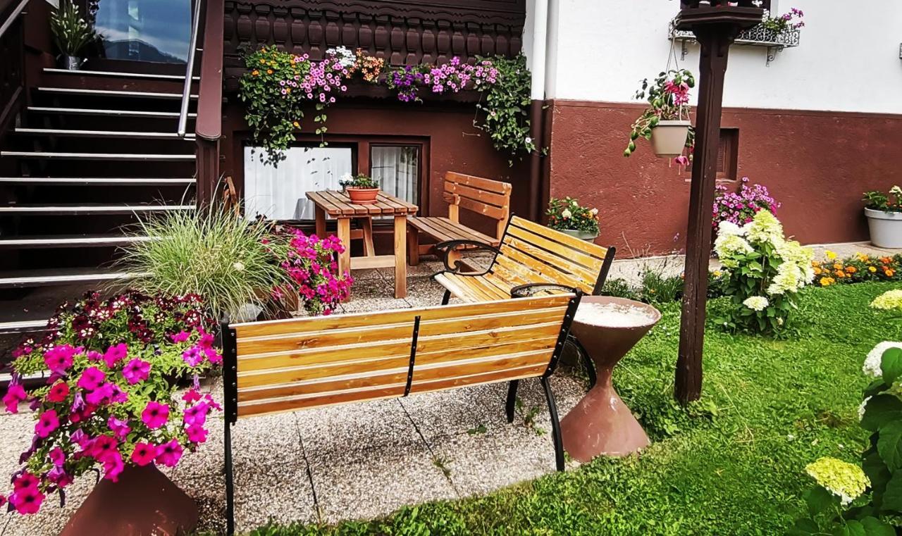 Oberort Haus Bergblick Fruehstueckspension מראה חיצוני תמונה