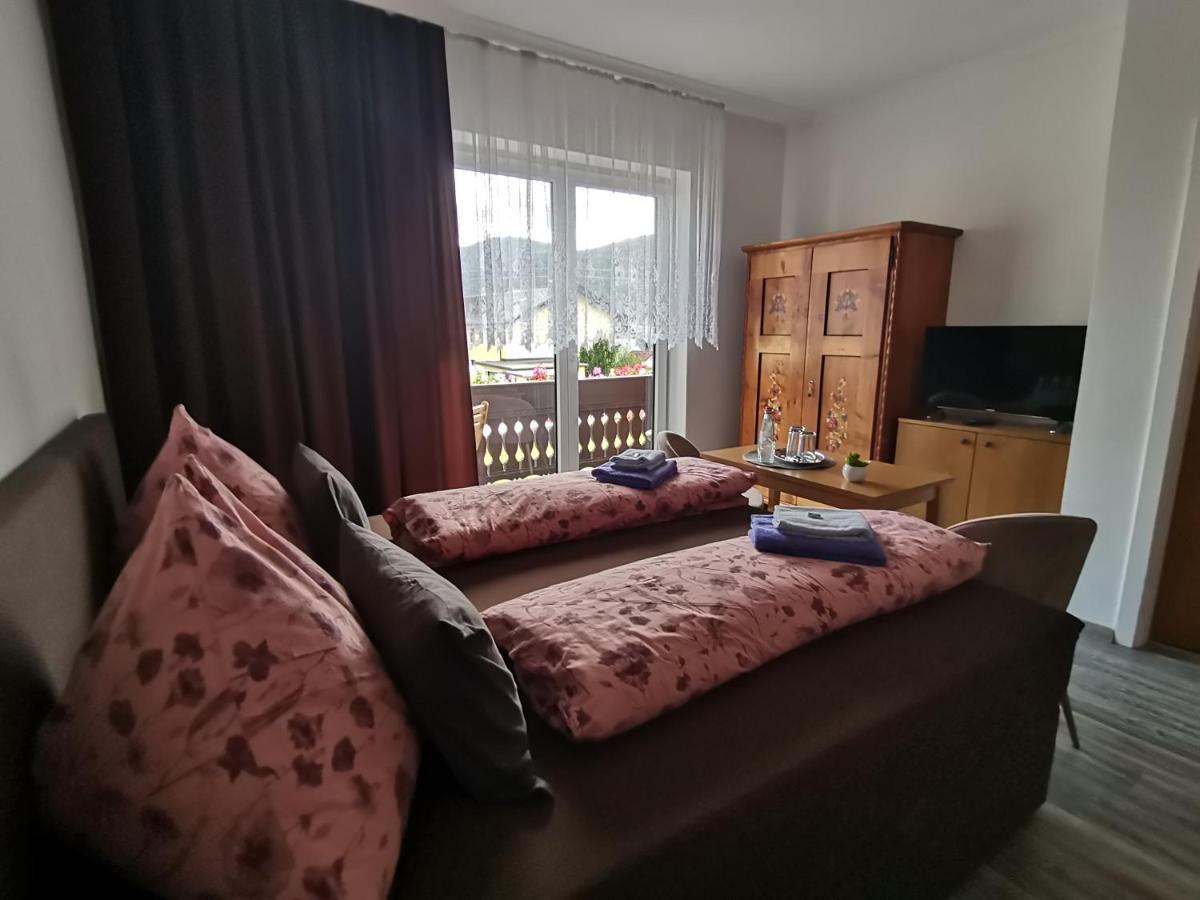 Oberort Haus Bergblick Fruehstueckspension מראה חיצוני תמונה